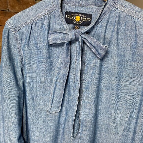 Lucky Brand		Tie Bow collarless Denim Blouse	Large - Picture 1 of 8